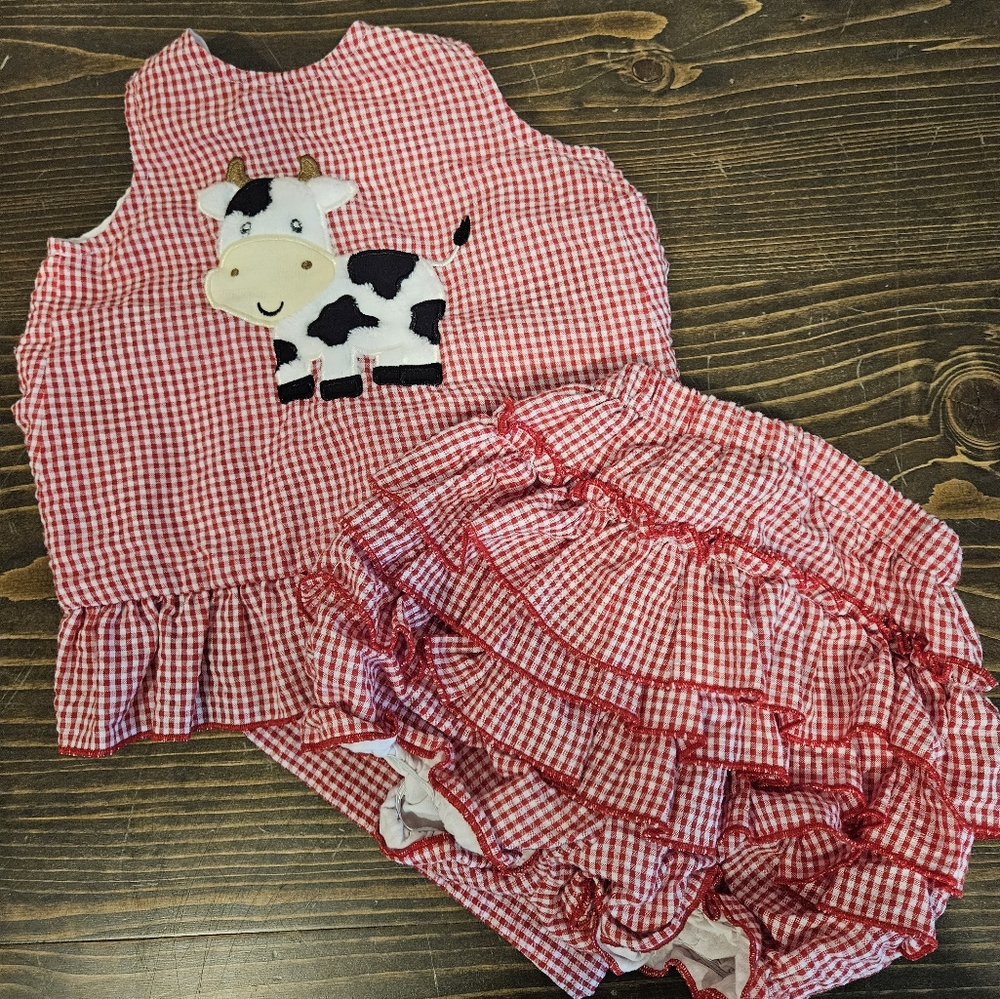 Be Mine Top and Ruffle bottoms